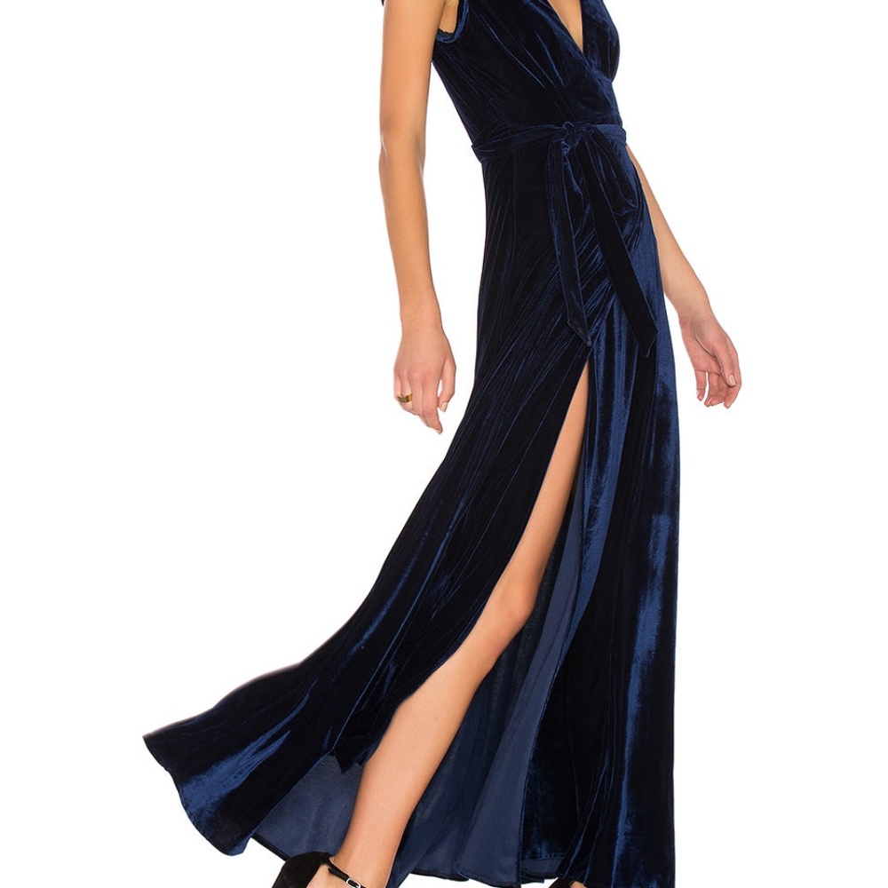 Aidan Mattox Navy Blue Velvet Maxi Dress with Plunging V-Neck & High Slit - Picture 2 of 9